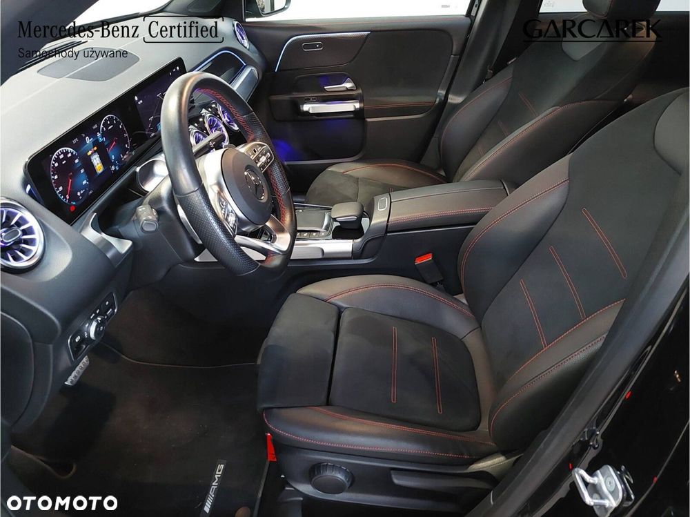 Mercedes-Benz GLB 200 4-Matic AMG Line 8G-DCT - 25