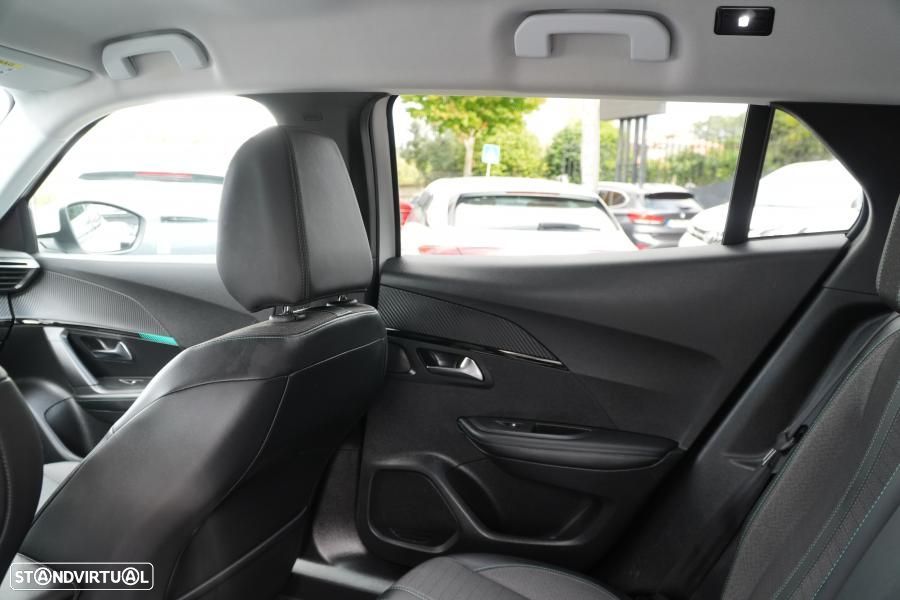 Peugeot 2008 1.2 PureTech Allure Pack EAT8 - 8