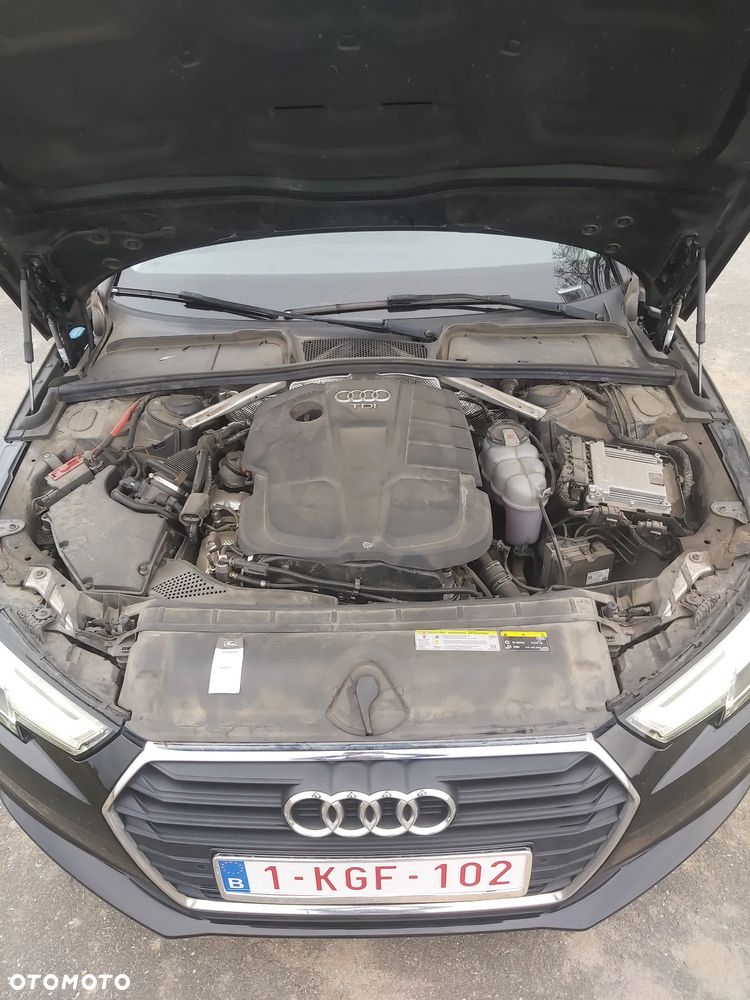 Audi A4 Limousine 30 TDI S tronic design - 37