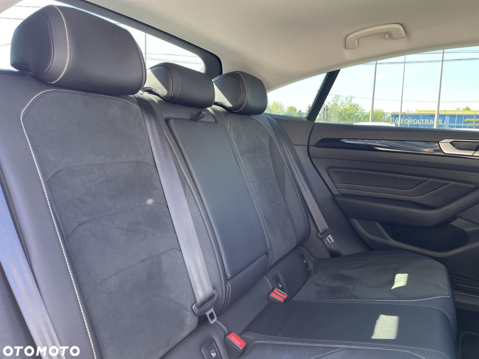Volkswagen Arteon 2.0 TSI Elegance DSG - 22