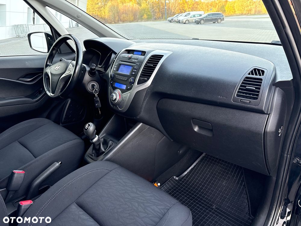Hyundai ix20 1.4 blue Comfort - 22