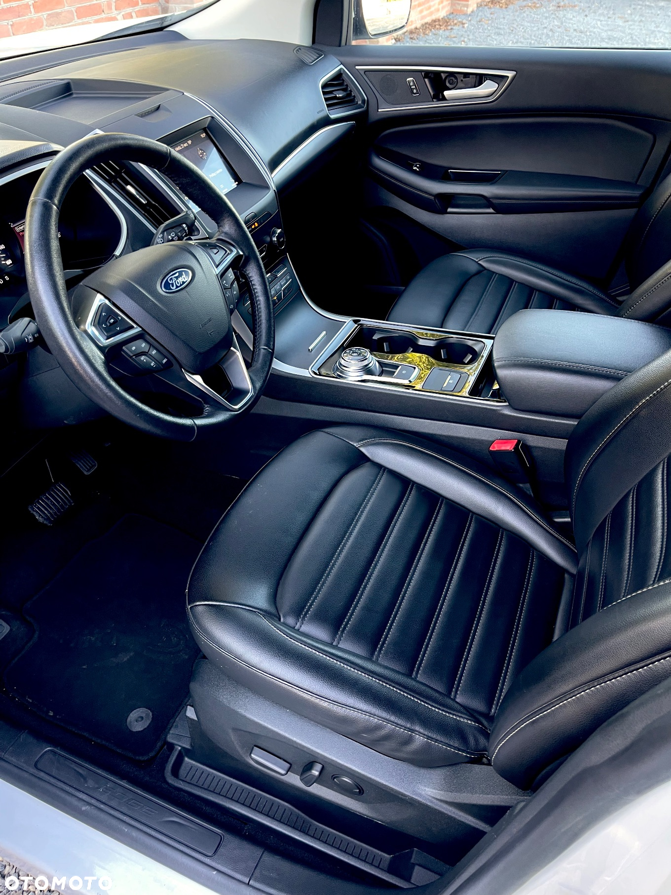 Ford Edge - 13