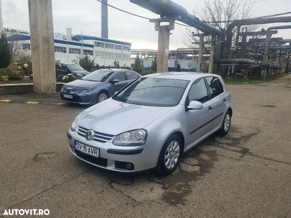 Volkswagen Golf 2.0 TDI Comfortline DSG - 1