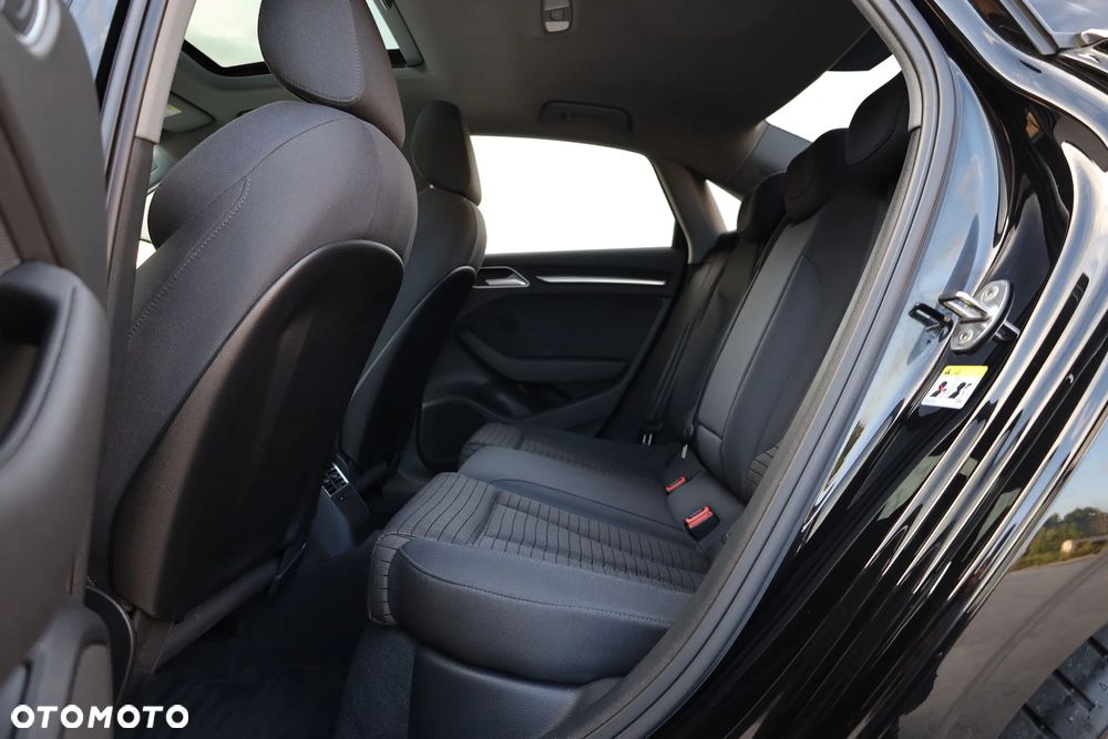 Audi A3 Limousine 1.4 TFSI CoD Sport S tronic - 21