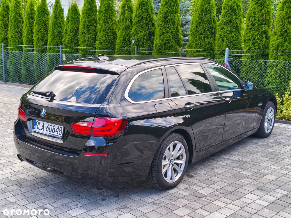 BMW Seria 5 520d Touring Luxury Line - 9