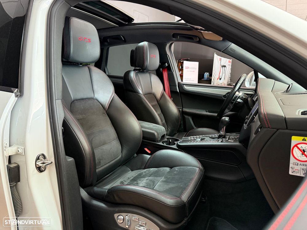 Porsche Macan GTS - 12