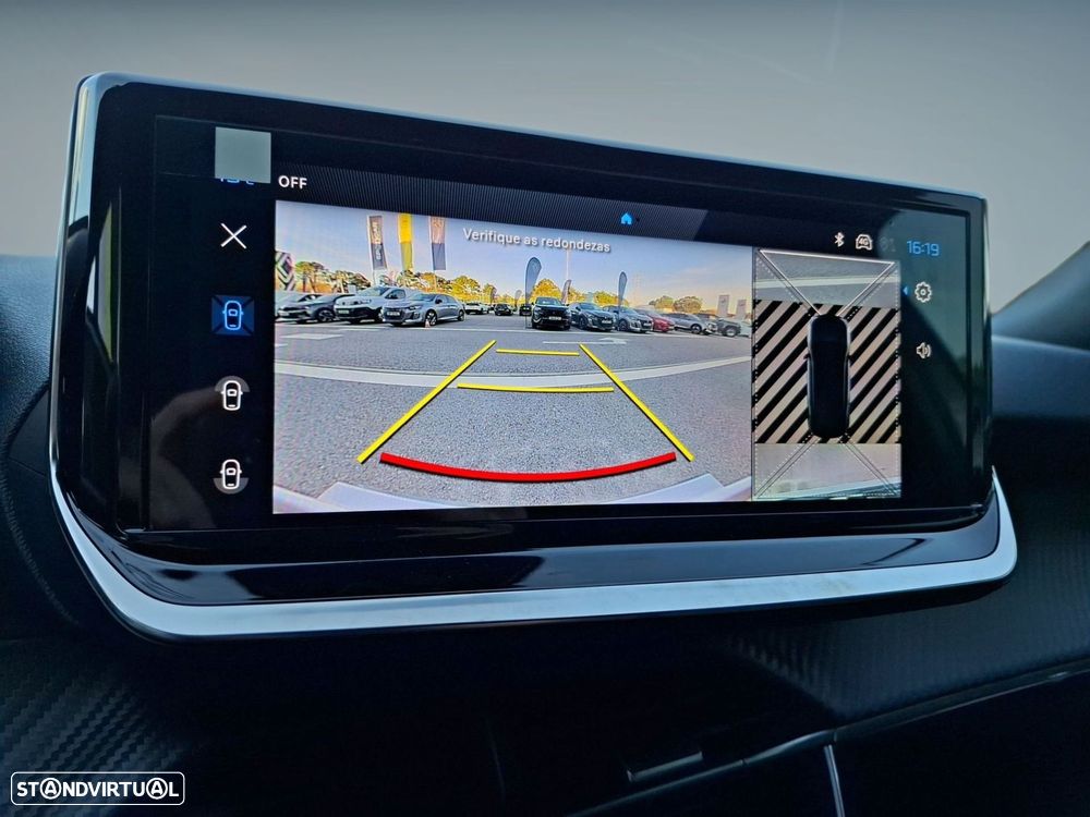 Peugeot 2008 1.2 PureTech Allure - 11