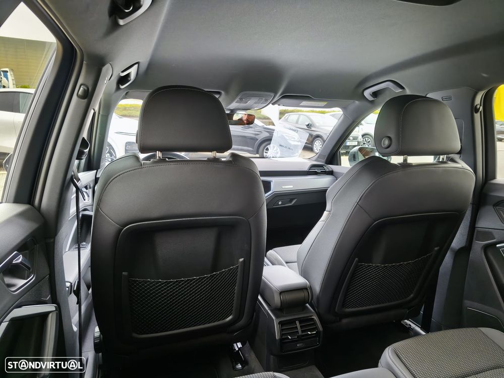 Audi Q3 45 TFSIe S line S tronic - 10