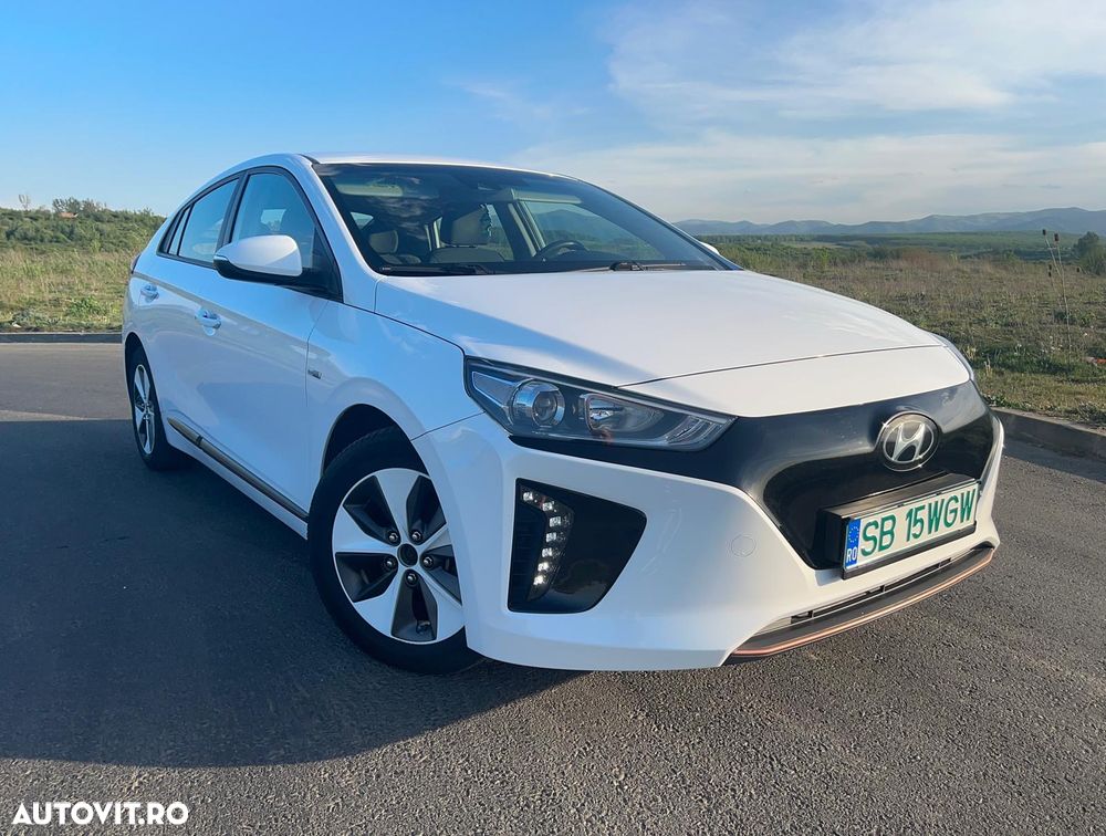 Hyundai IONIQ - 2