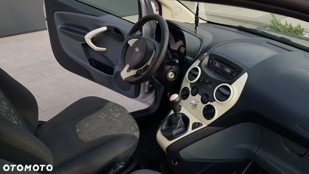 Ford KA 1.2 Titanium EU5 - 7
