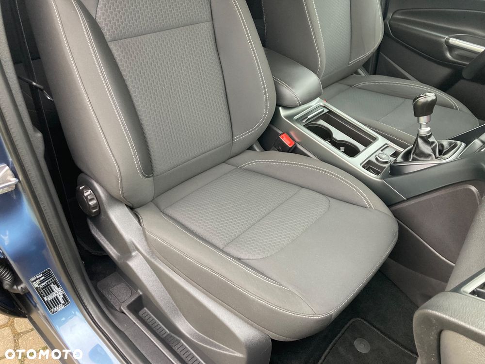 Ford Kuga 2.0 TDCi 4x2 Titanium - 20