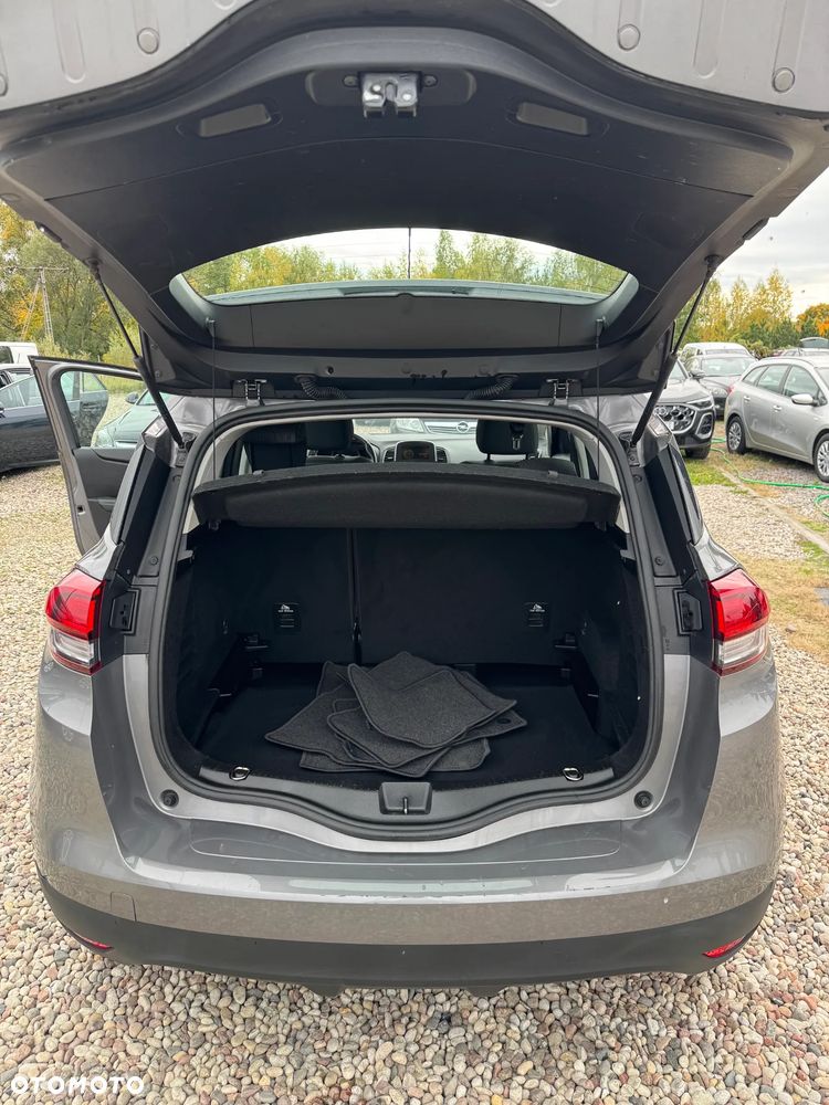 Renault Scenic - 9
