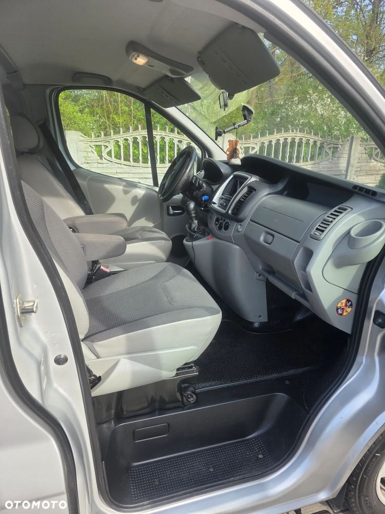Opel Vivaro - 7