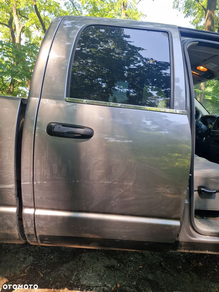 Dodge Ram Drzwi Tylne Prawe 02 08 - 2