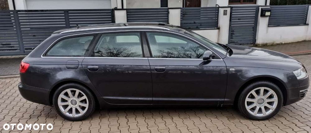 Audi A6 - 12