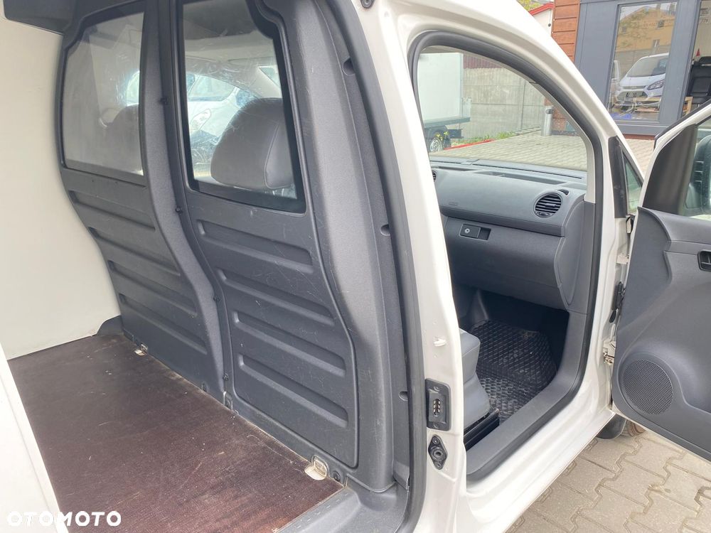 Volkswagen CADDY - 21