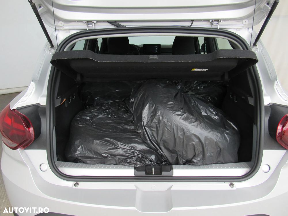 Dacia Sandero Stepway TCe 90 MT6 Extreme - 10
