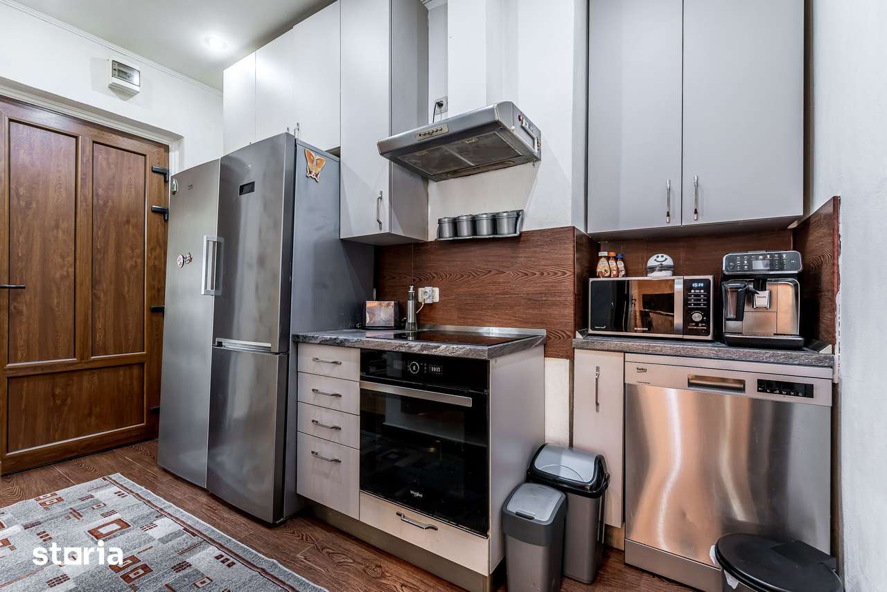 Apartament în centru cu acces auto și garaj propriu — fotografia 3