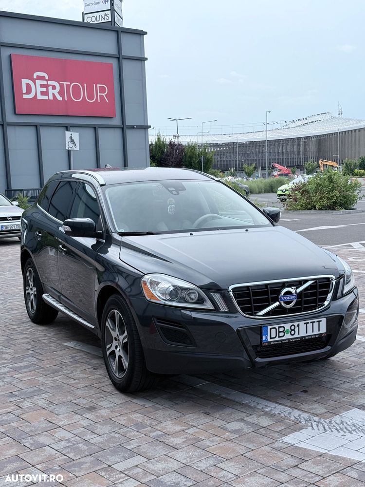 Volvo XC 60 D5 AWD A6 Basic - 2