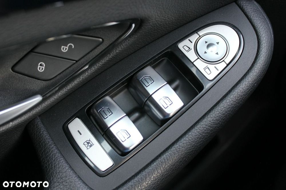 Mercedes-Benz Klasa C 200 d 9G-TRONIC Exclusive - 33