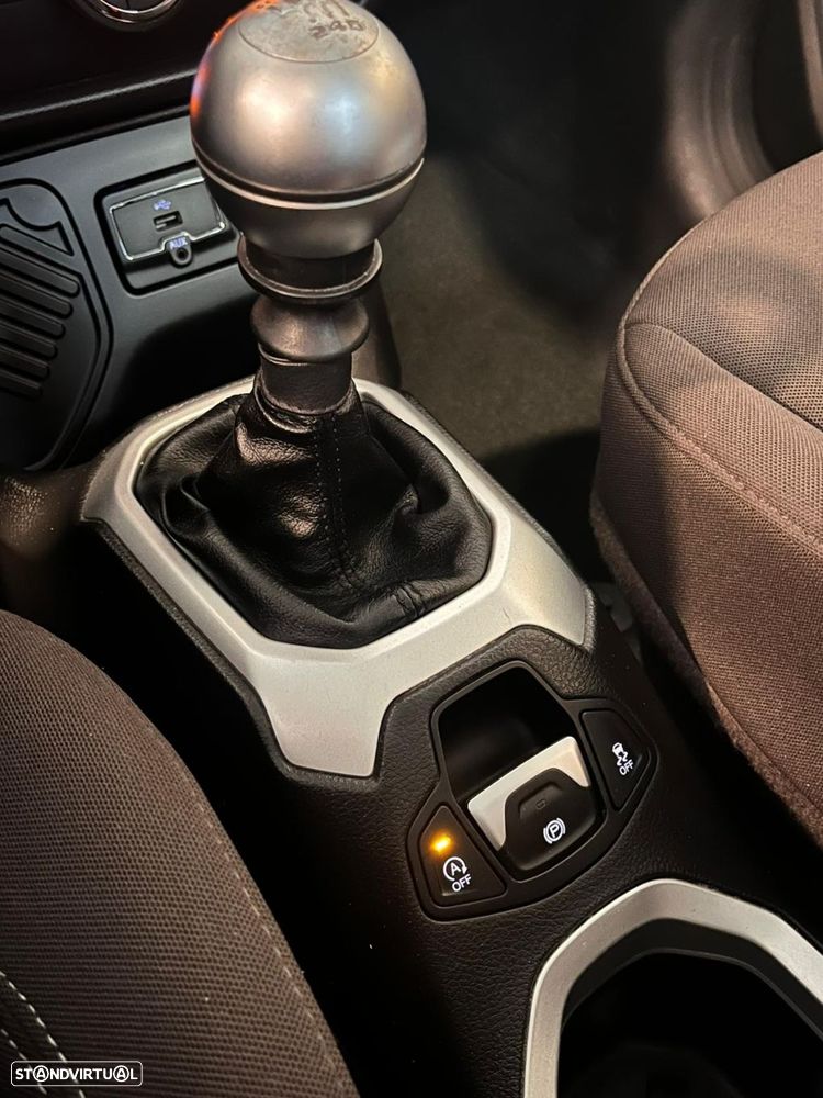 Jeep Renegade 1.6 MJD Night Eagle - 14