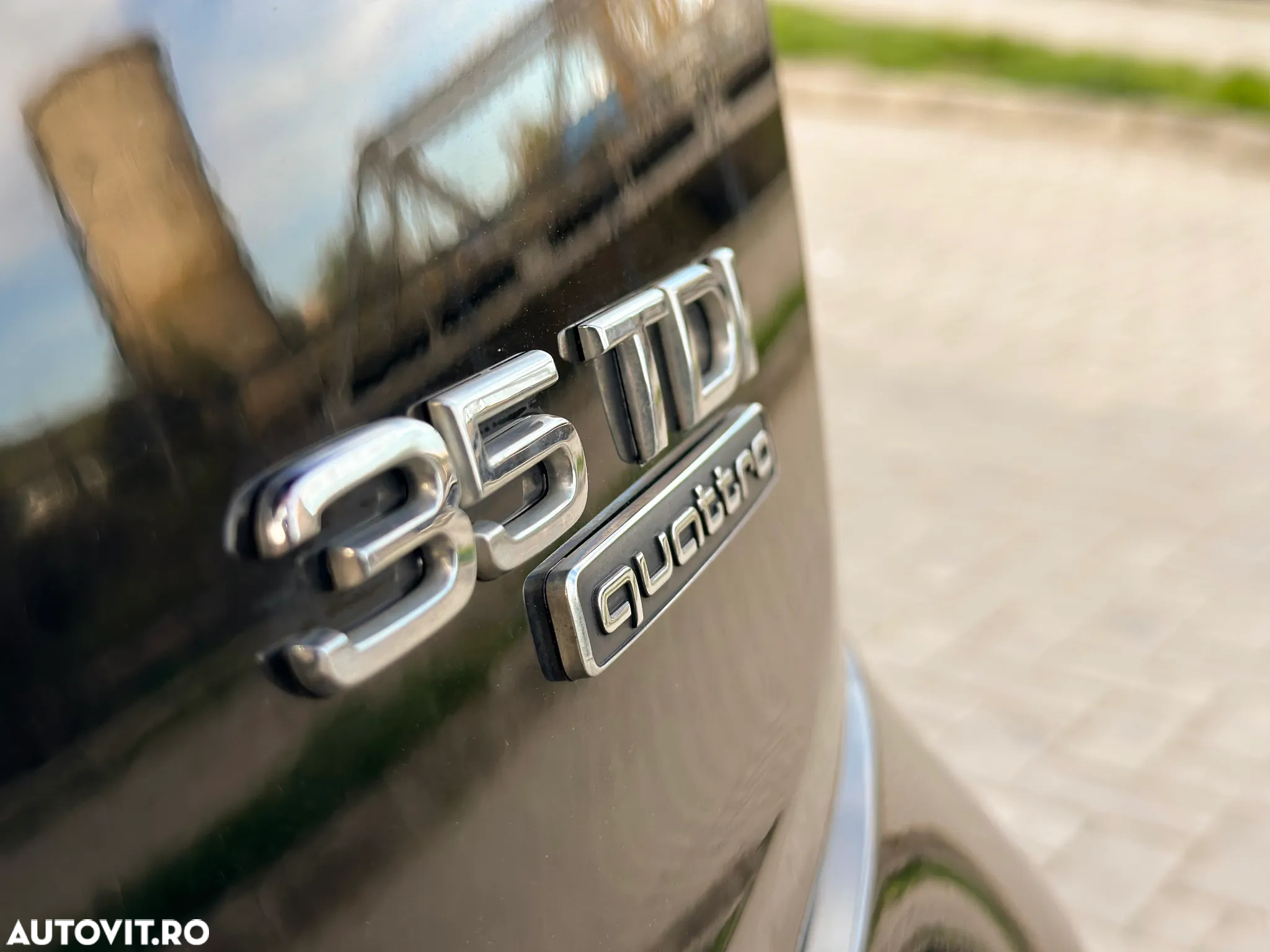 Audi Q5 35 TDI S tronic sport - 9