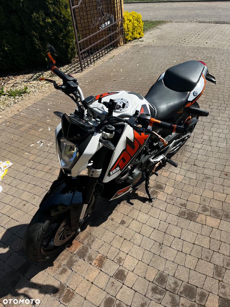 KTM Duke - 12