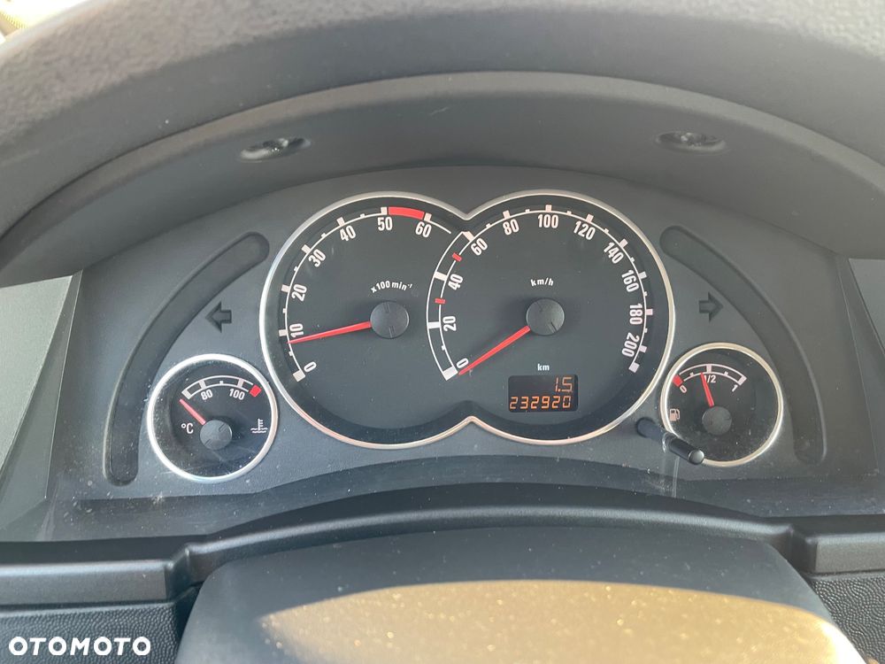 Opel Meriva 1.7 CDTI DPF - 11