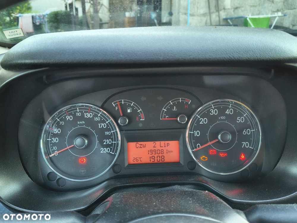 Fiat Grande Punto - 6