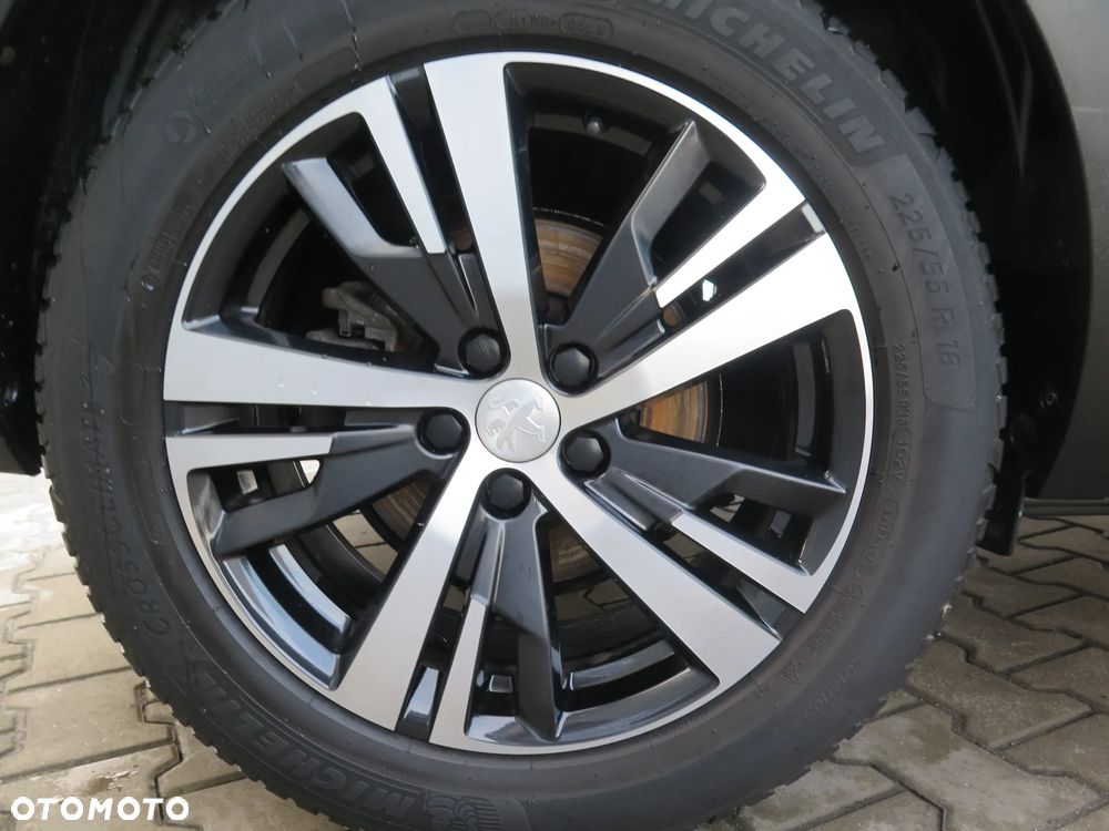 Peugeot 5008 1.5 BlueHDi Allure S&S - 33