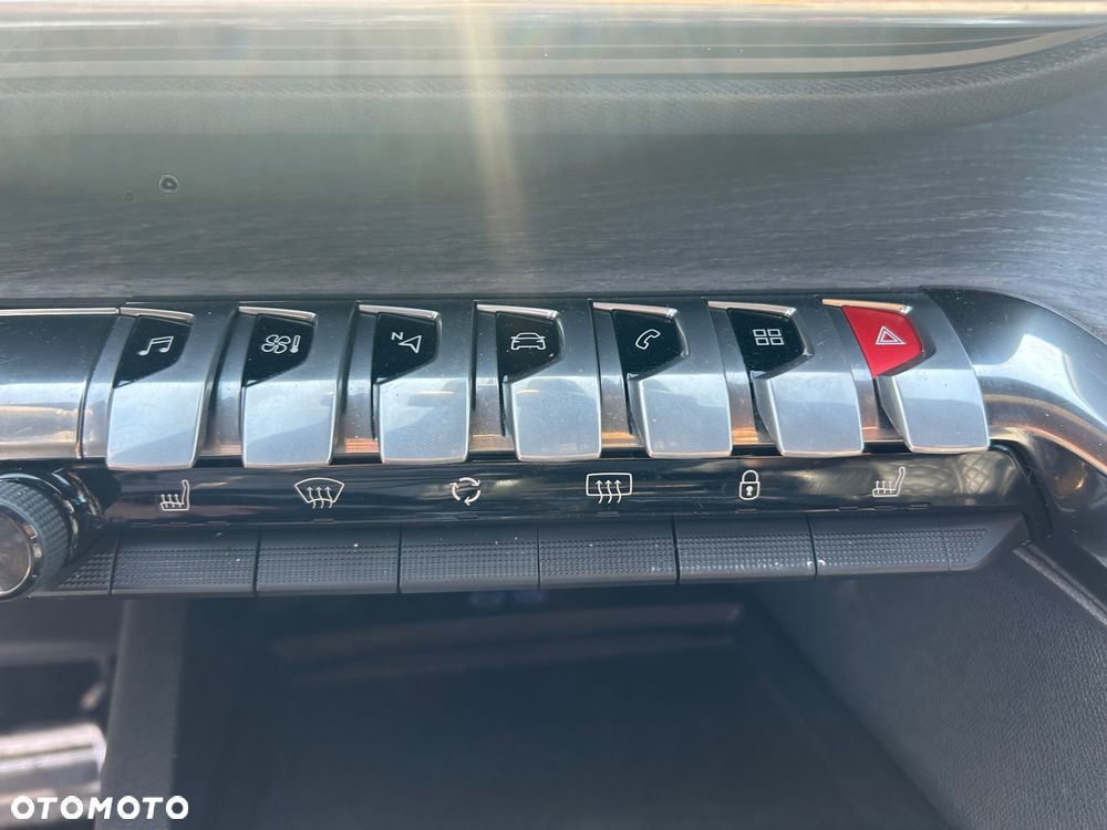 Peugeot 5008 2.0 BlueHDi GT Pack S&S EAT8 - 16