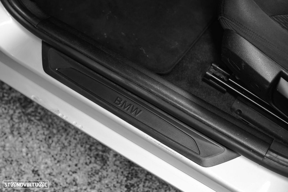 BMW 116 d EfficientDynamics - 29