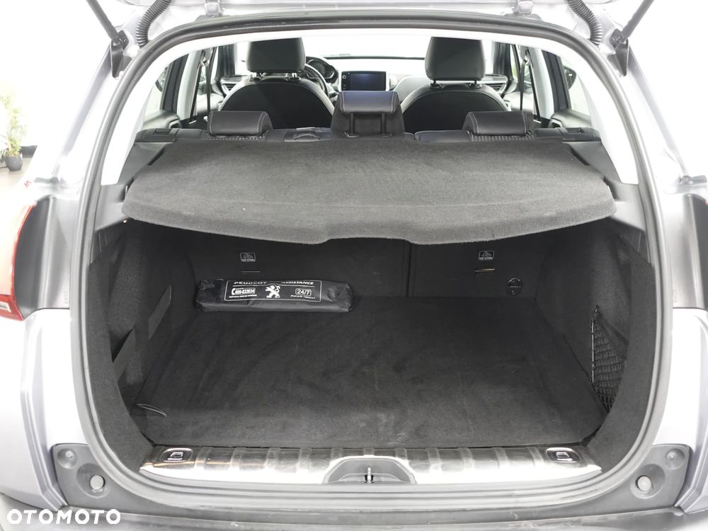 Peugeot 2008 1.5 BlueHDi Crossway - 22