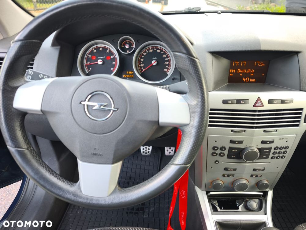 Opel Astra 1.8 Cosmo - 11
