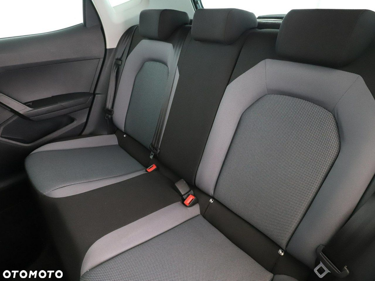 Seat Arona 1.6 TDI Style - 17