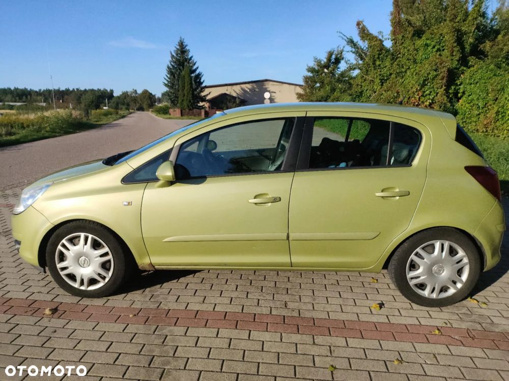 Opel Corsa - 4