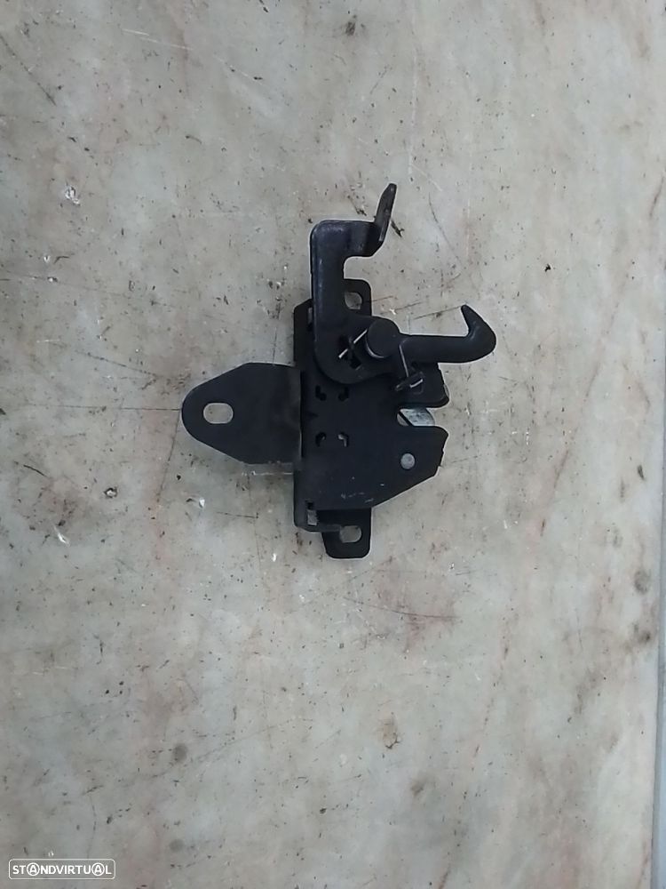 Fecho Do Capot Chevrolet Captiva (C100, C140) - 2