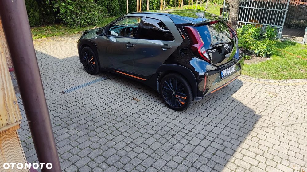 Toyota Aygo X 1.0 VVT-i Limited CVT - 3