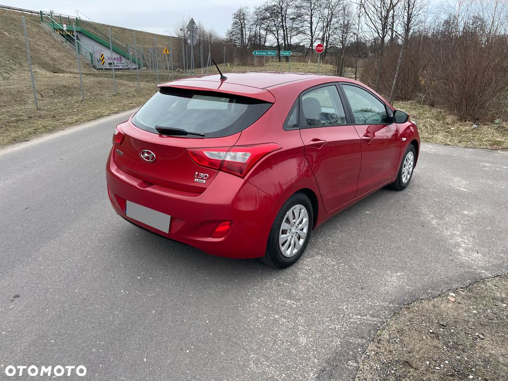 Hyundai i30 1.6 CRDi BlueDrive Classic - 4