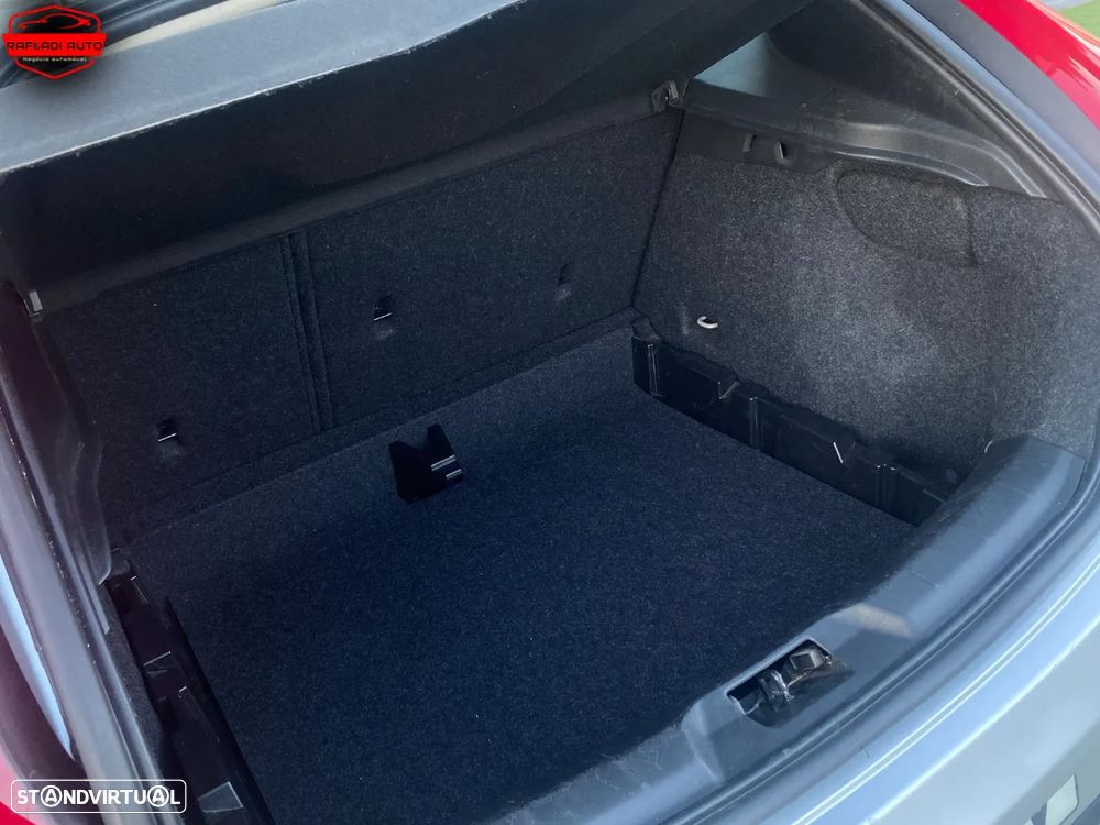 Volvo V40 1.6 D2 Eco Momentum - 25