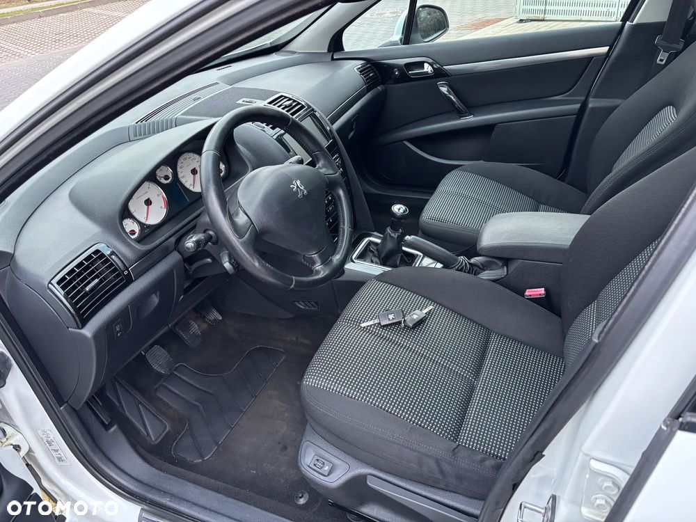 Peugeot 407 HDi 110 Blue Lion Sport - 10