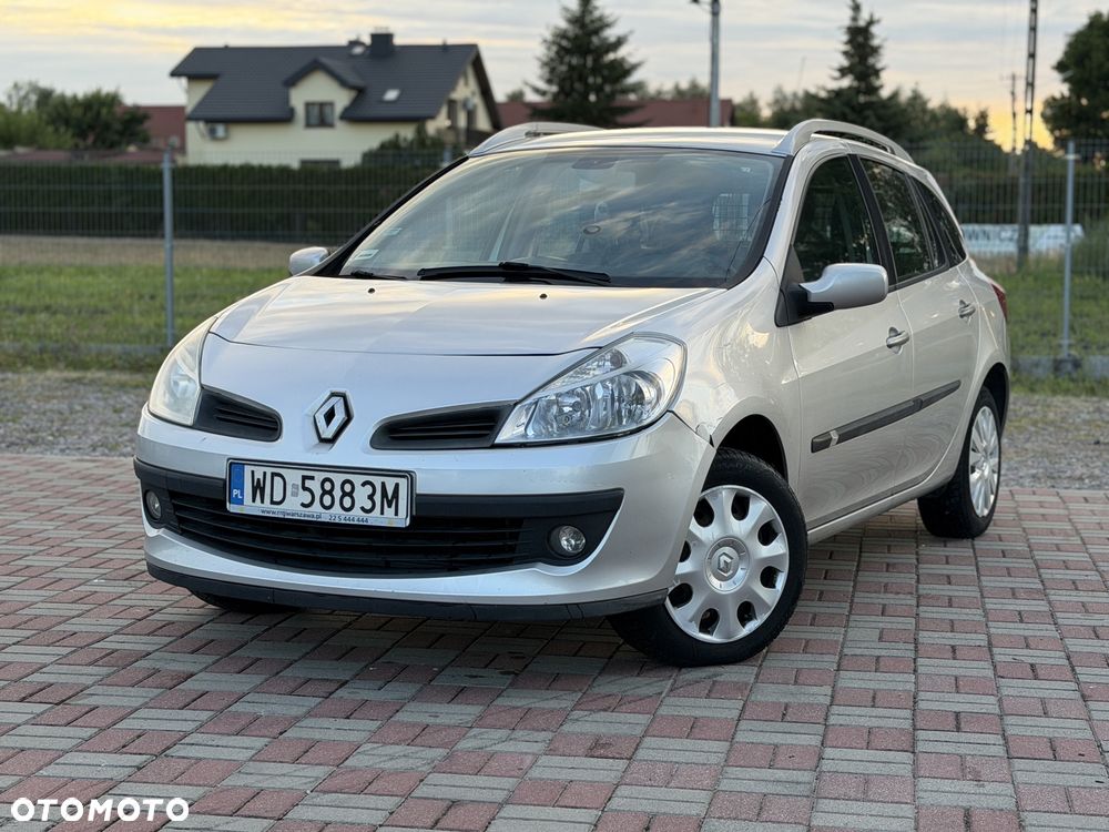 Renault Clio - 1