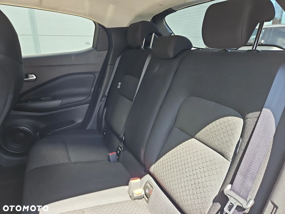 Nissan Juke 1.0 DIG-T Acenta DCT - 17