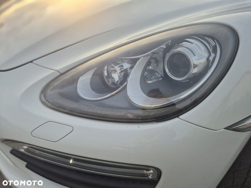 Porsche Cayenne - 16