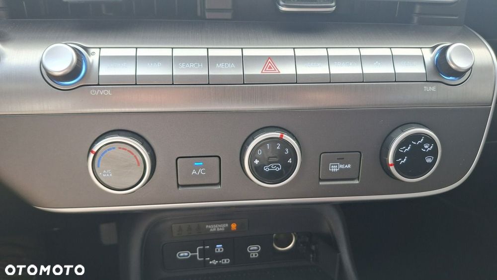 Hyundai Kona - 31