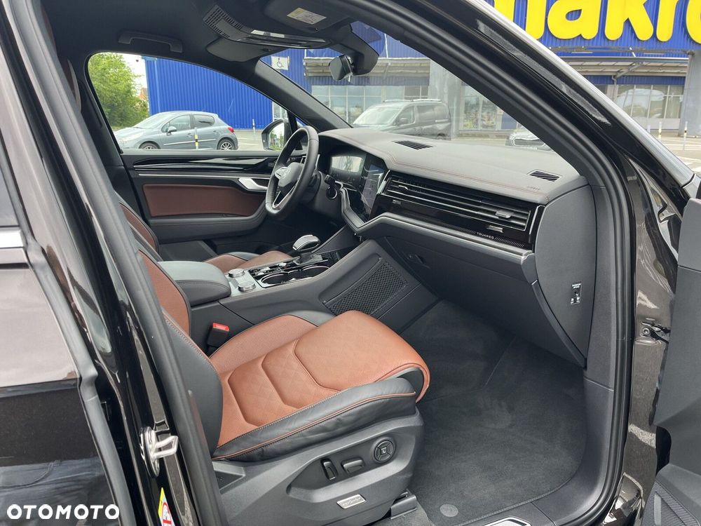 Volkswagen Touareg - 27