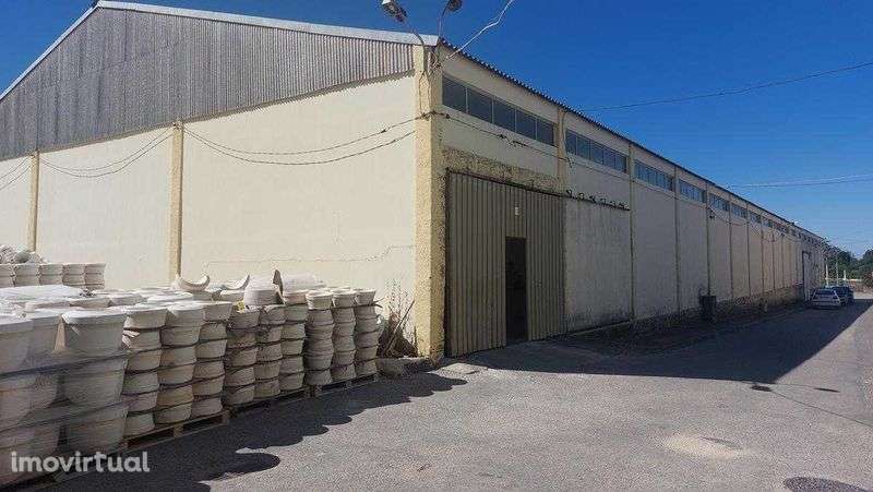 Complexo comercial e industrial (armazéns) - Grande imagem: 2/12