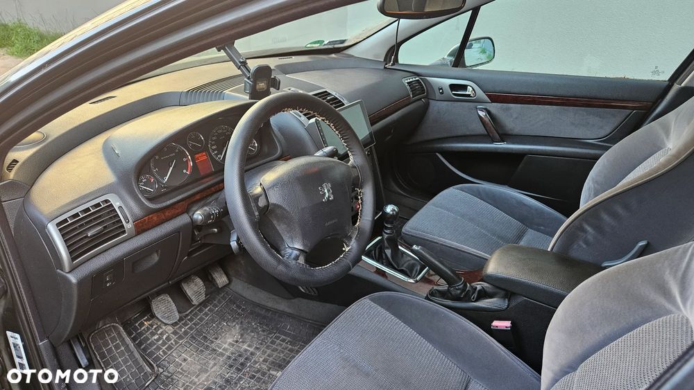 Peugeot 407 - 20