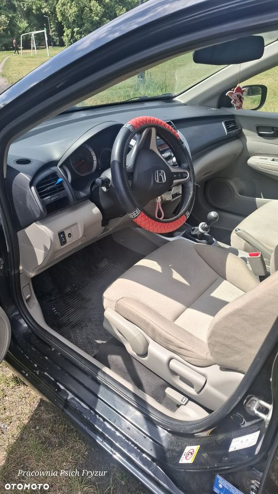 Honda City 1.4 Elegance - 19