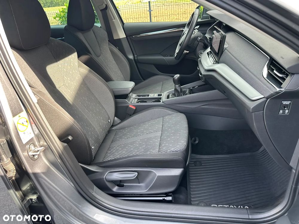 Skoda Octavia 2.0 TDI Style - 17